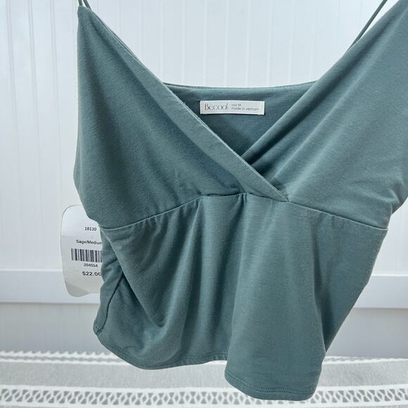 BeCool Sage Medium V-Neck Cami Top Crop Top Spaghetti Strap Tank Triangle - Picture 1 of 9
